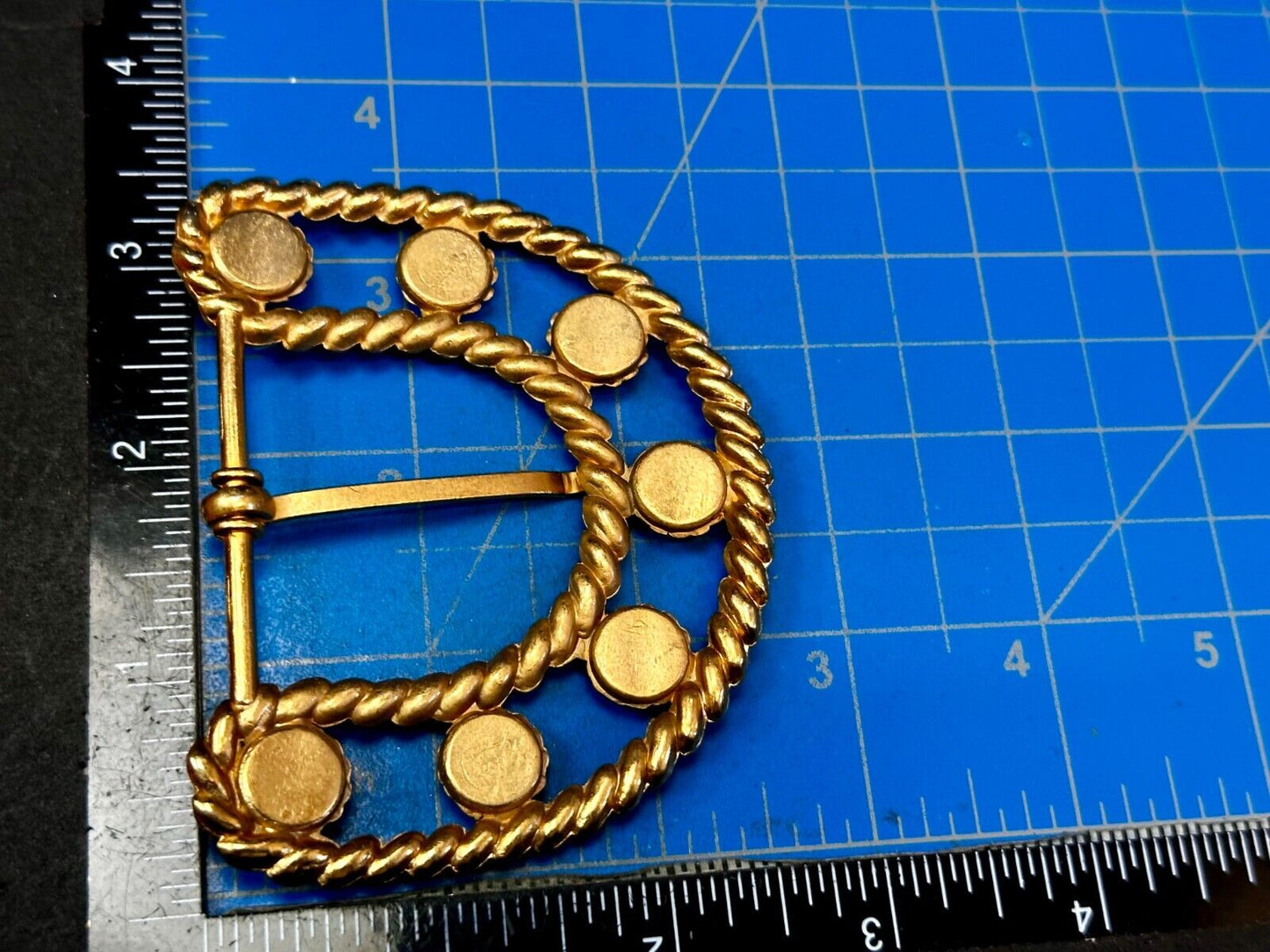 Beautiful Faux Pearl Openwork Rope Border Gold Tone Replacement Belt Buckle