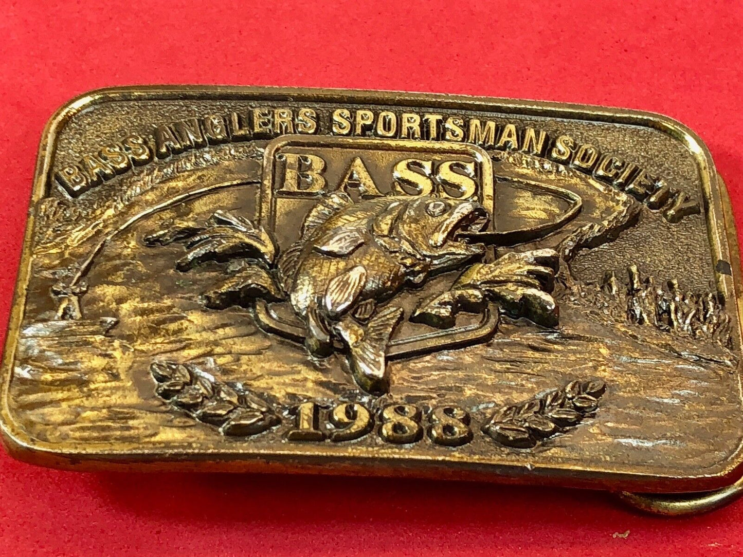 VINTAGE 1988 **BASS ANGLERS SPORTSMAN SOCIETY** BELT BUCKLE