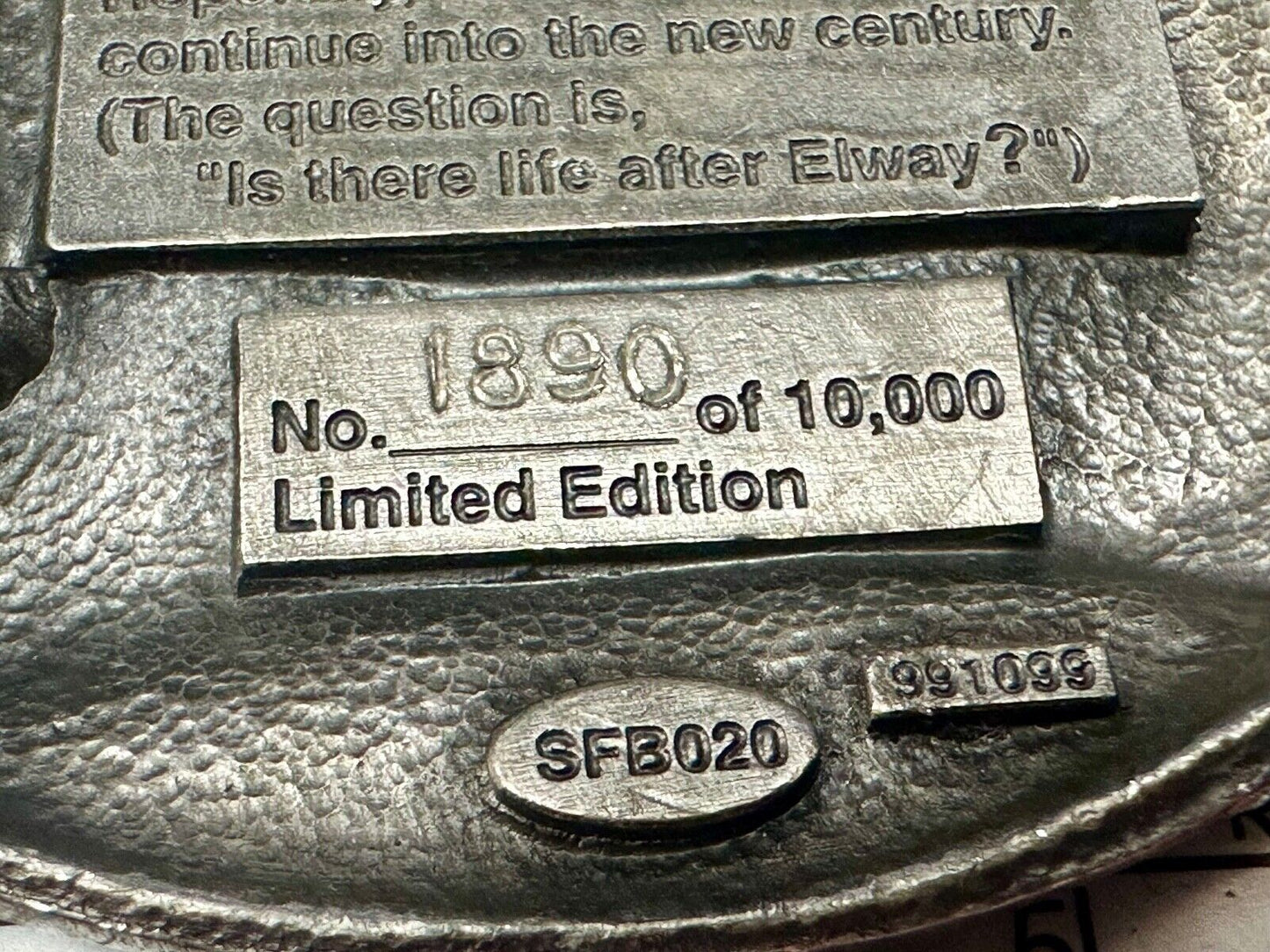 THE Denver Broncos - Most NFL Wins of the 1990's commemorative belt buckle