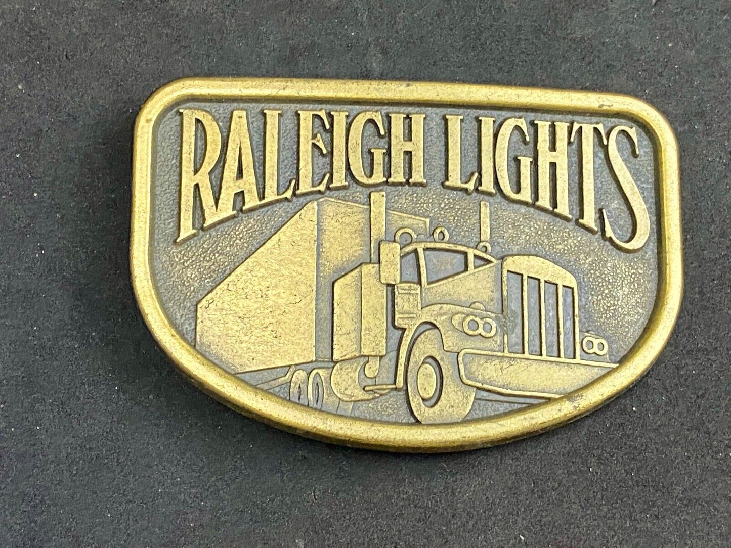 Vintage 1980'S ? Raleigh Lights Brass Tone Belt Buckle Cigarette Advertising