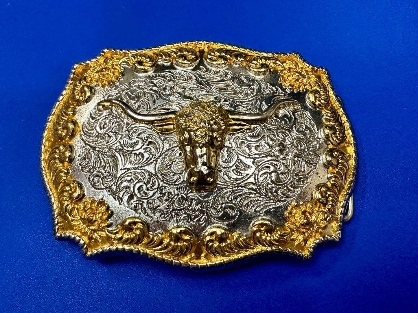 Texas longhorn - Two tone highly Detailed Western Belt Buckle by Jeans Friend