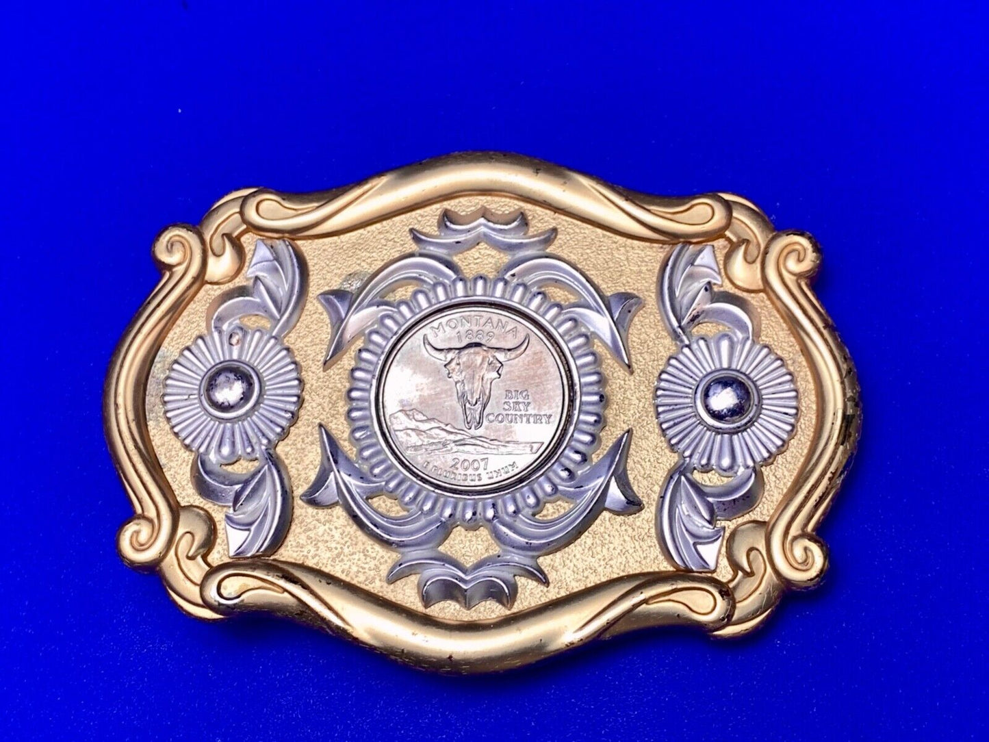 2007 Montana Big Sky Country Coin centerpiece in ornate two-tone belt buckle