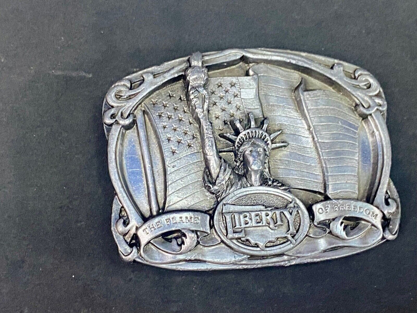 The Flame Of Freedom Nyc Statue Of Lady Liberty Usa America K-42 Belt Buckle