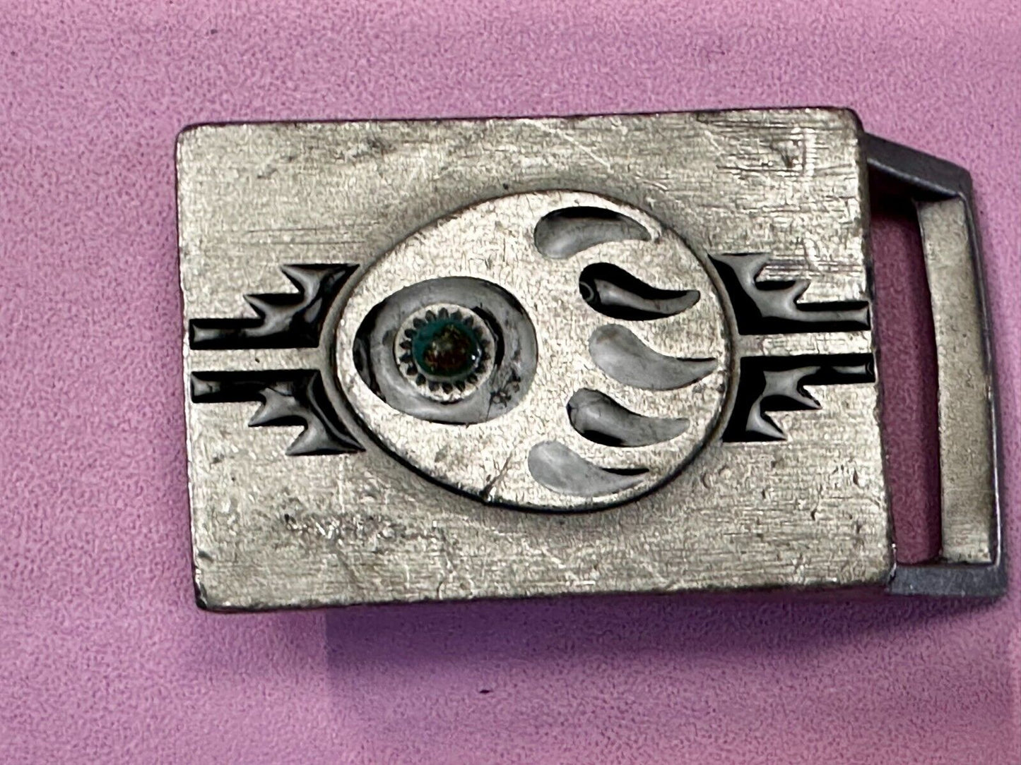 Bear Paw Native American Indian Vtg 1998 Southwestern Small Siskiyou Belt Buckle