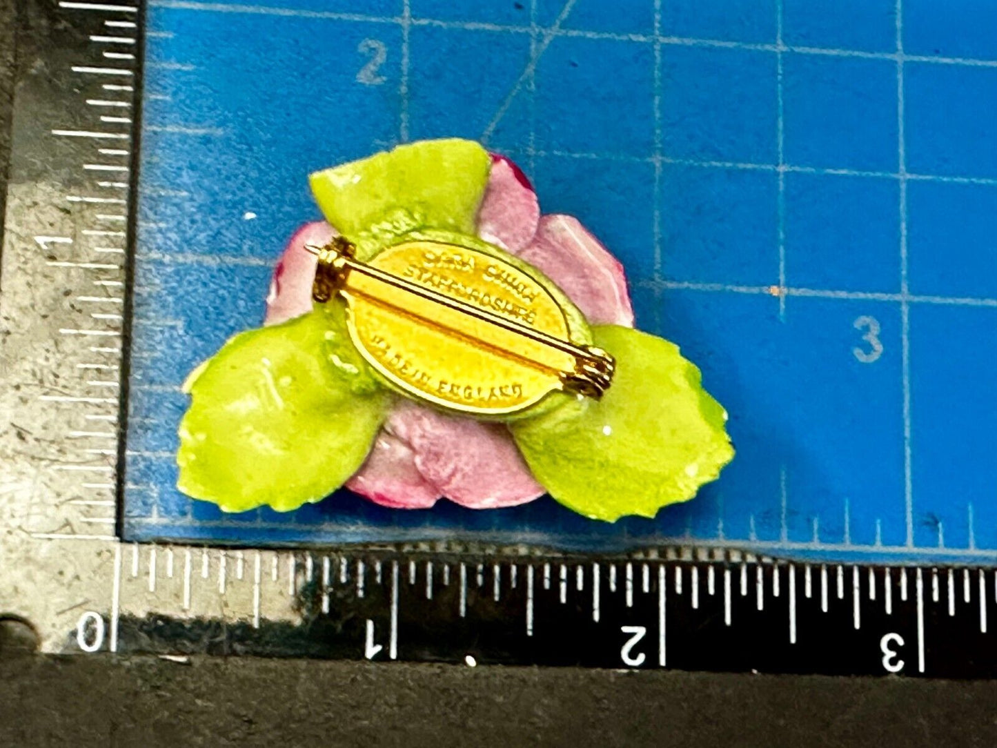 Beautiful Porcelain Red Roses with Green Leaf Brooch Pin Signed by Cara China