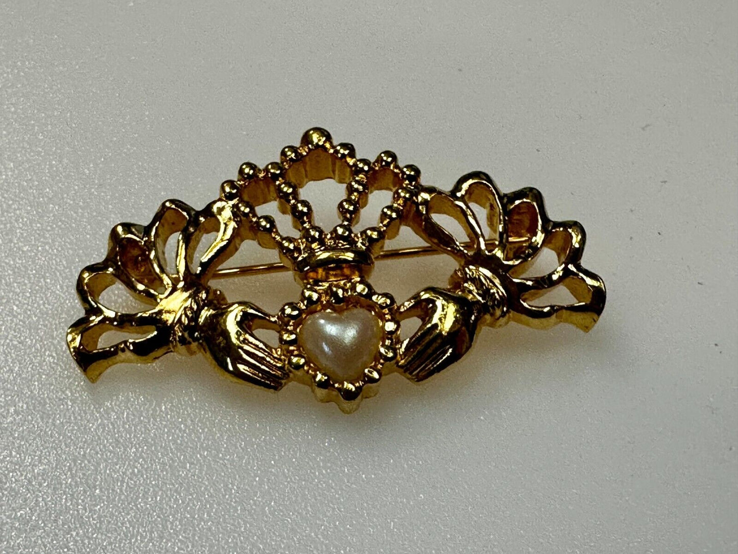 Vintage Avon Gold Tone Claddagh Faux Pearl Heart Hands Crown Pin Brooch