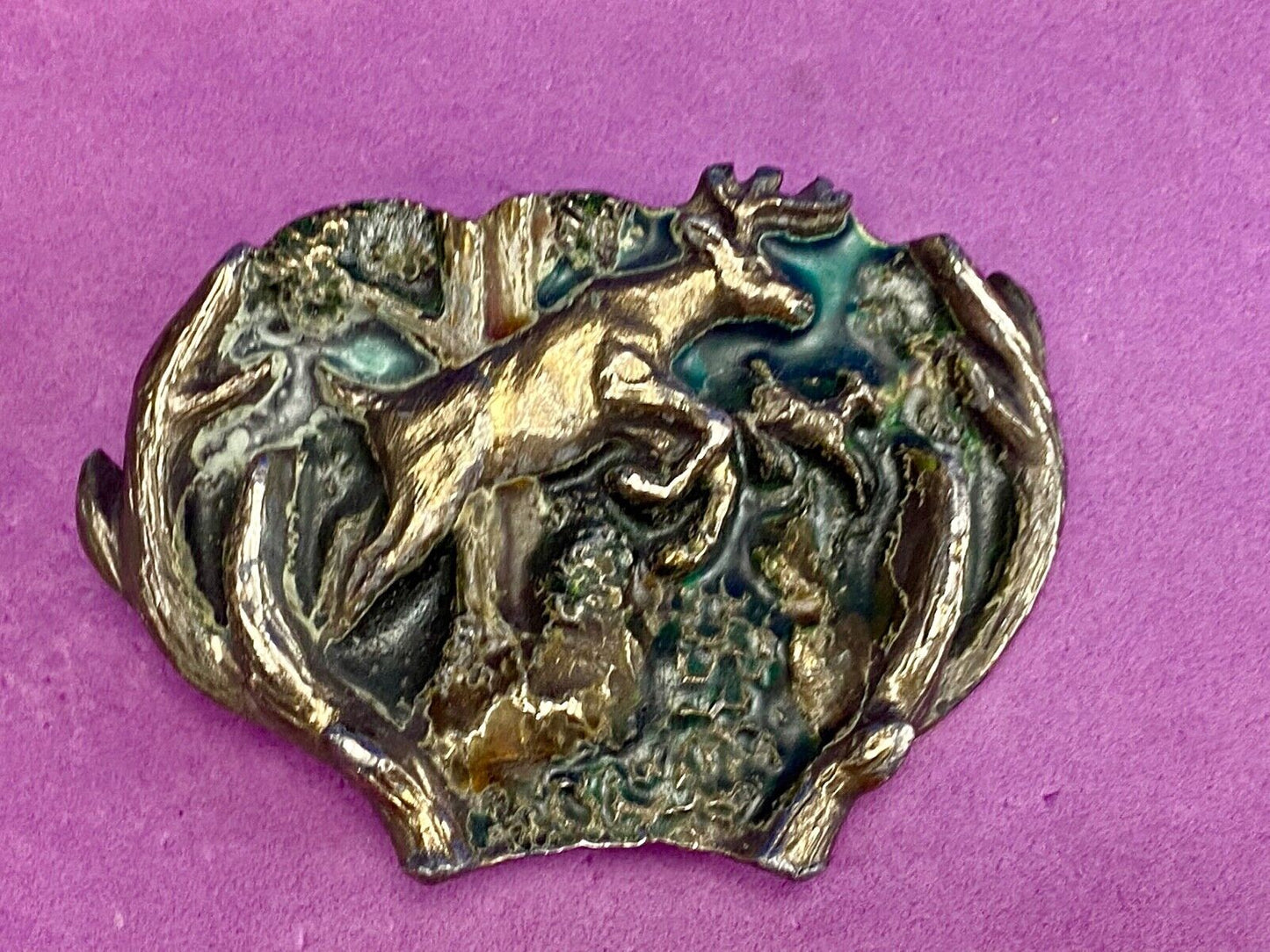 Vintage 1982 Jumping Deer - The great American belt buckle Company