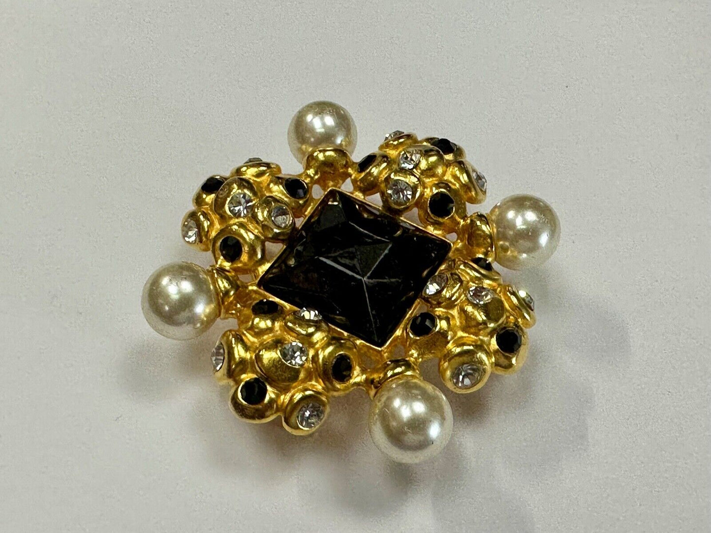 BEN AMUN, Czech Glass / Stone / Jeweled Large Vintage Beautiful belt buckle