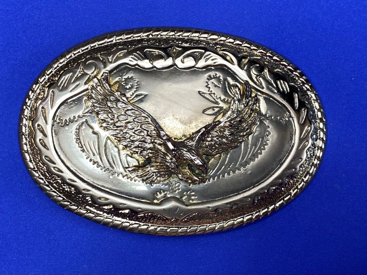 USA made American Bald Eagle Flying Hunting Diving for Prey western belt buckle