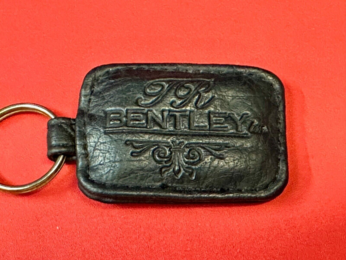Bentley TR Soft Leather Fob Car Key Chain Ring Car Dealership Dealers Keychain