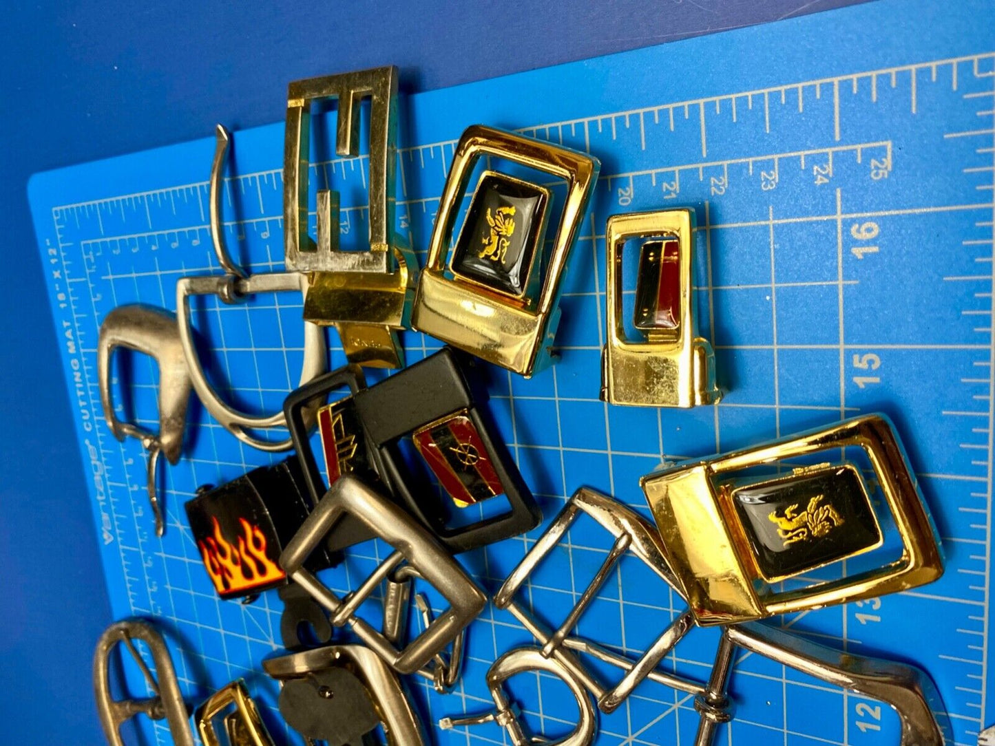 3 Pounds of Vintage & Modern Belt buckles -Lot, Grab Bag Resale Gifts Some NOS