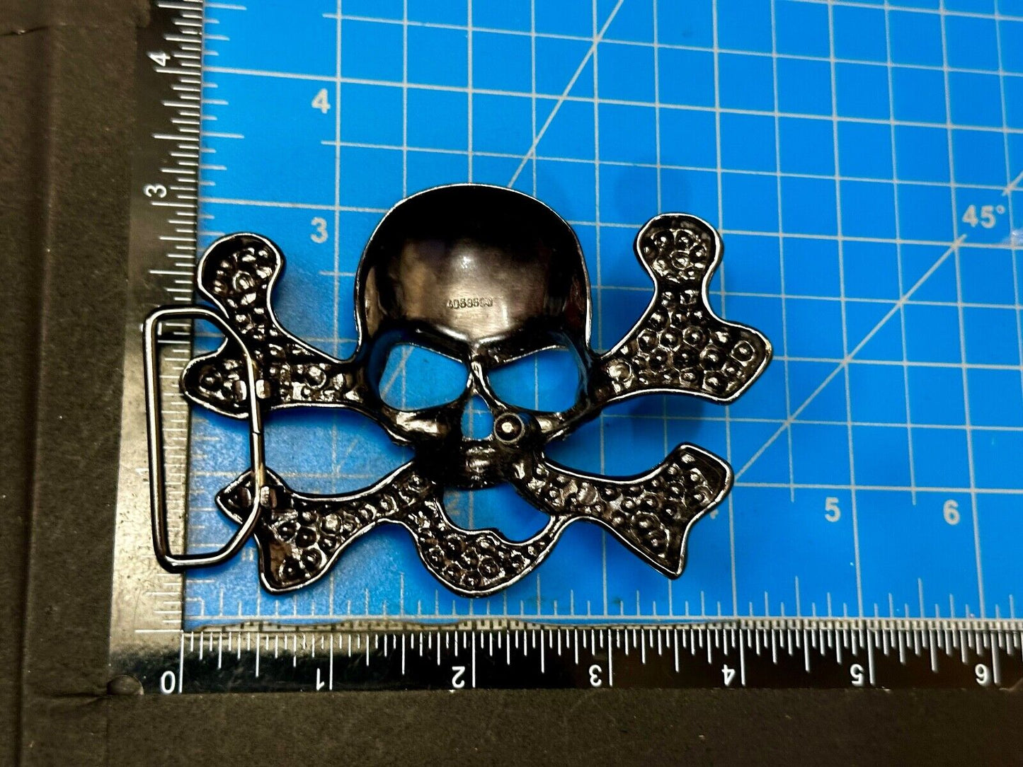 Black color skull and crossbones Belt Buckle covered in Rhinestone accents