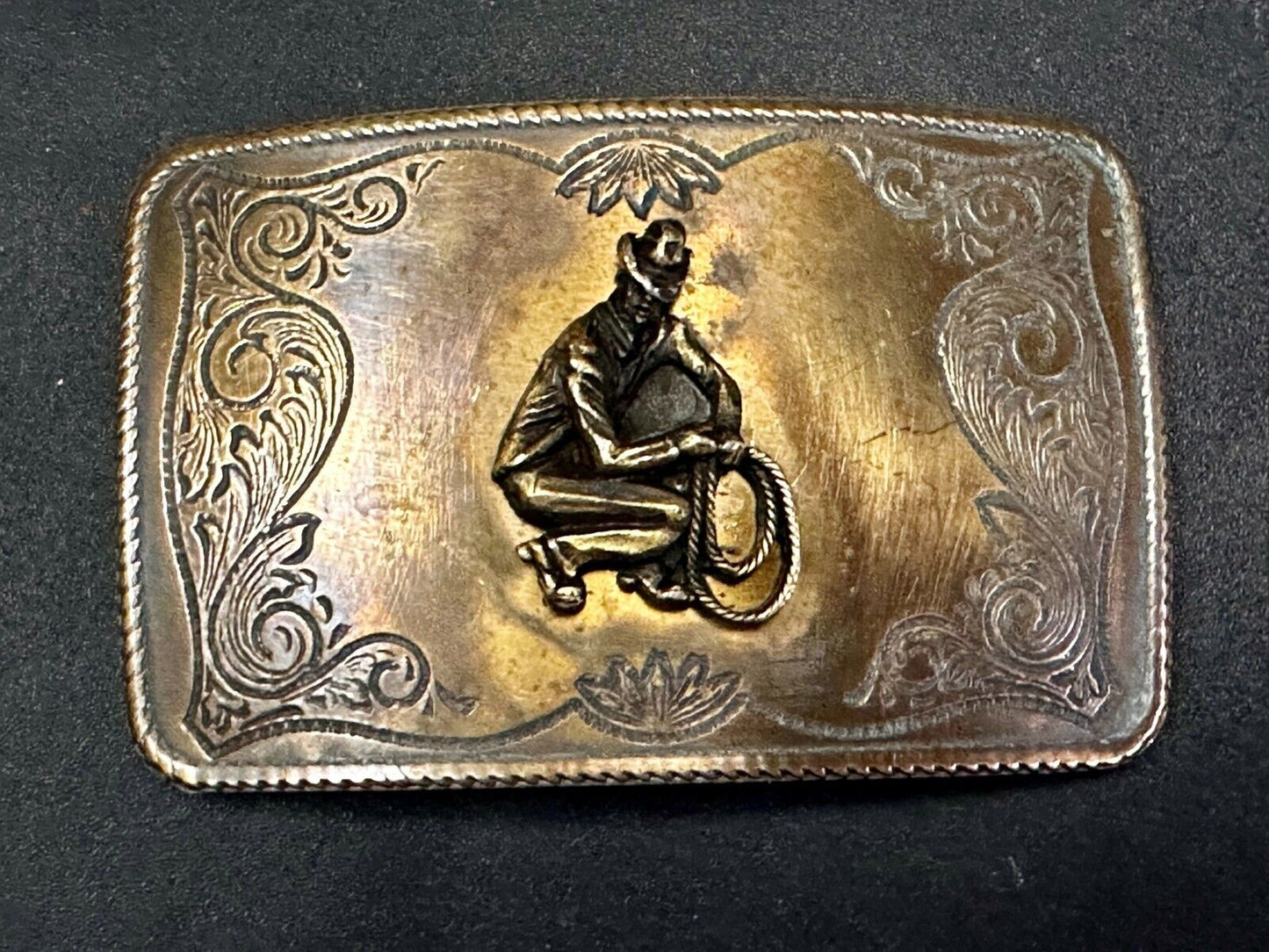 Vintage Cowboy Kneeling With Rodeo Lasso Rope Western Belt Buckle