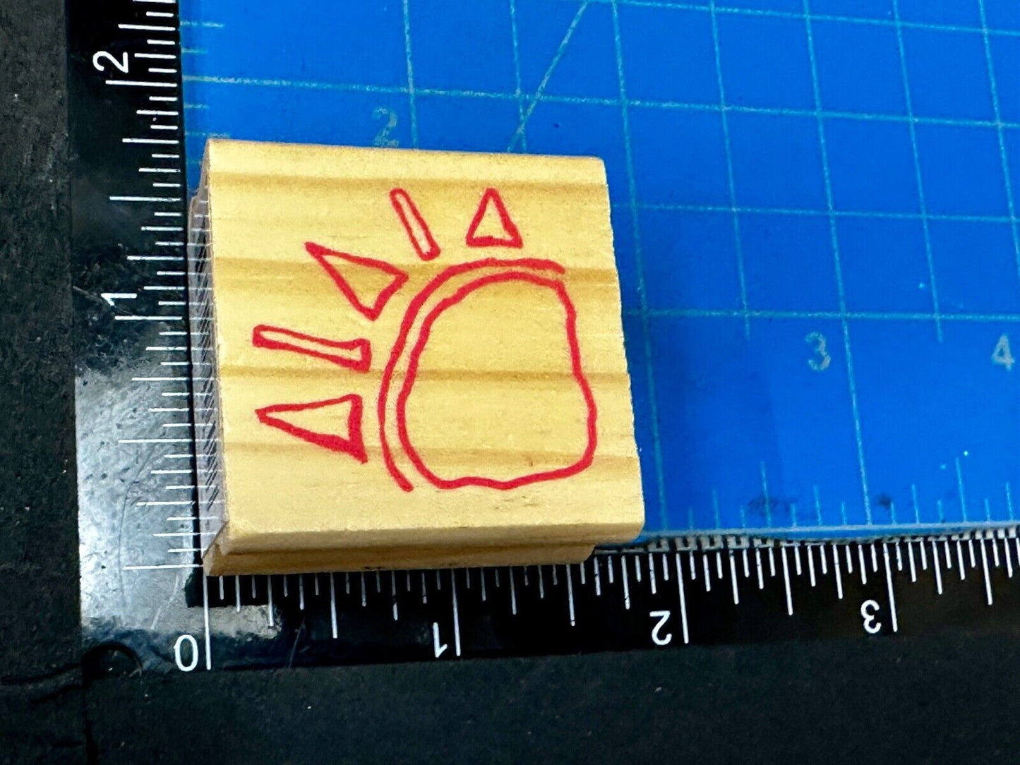 Bear Animal Paw Print - NOS 1.5" Rubber Stamp for Crafting and Card Making