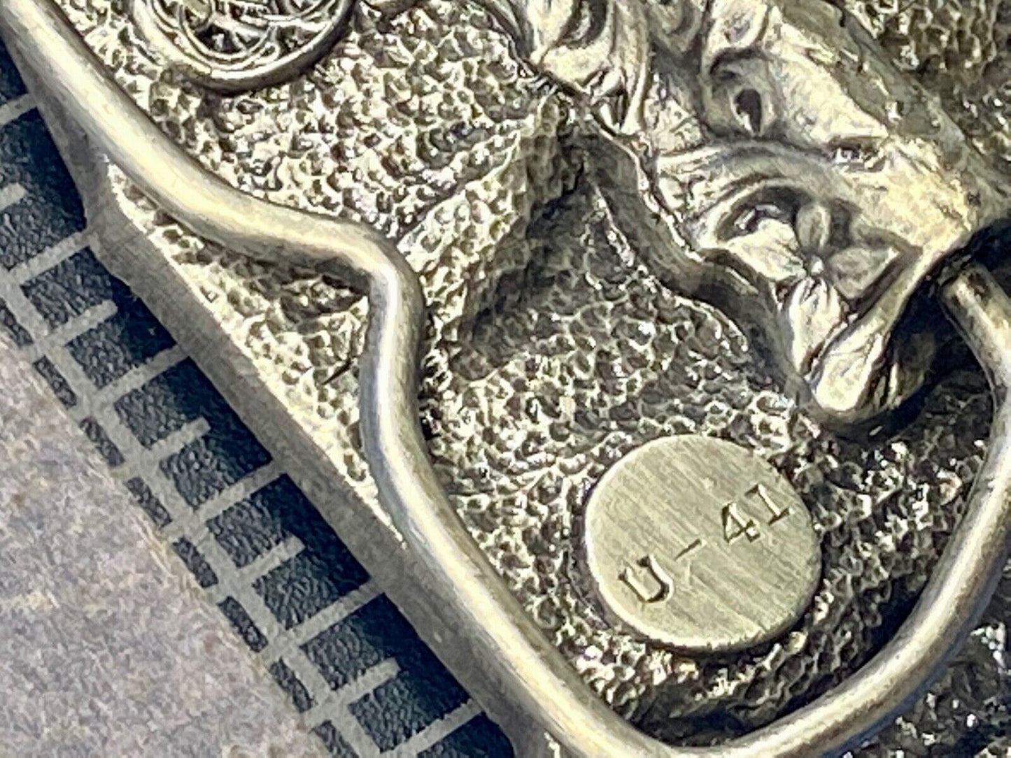 Vintage 1988 Train Locomotive Under Bridge Railroad Bergamot U41 Belt Buckle