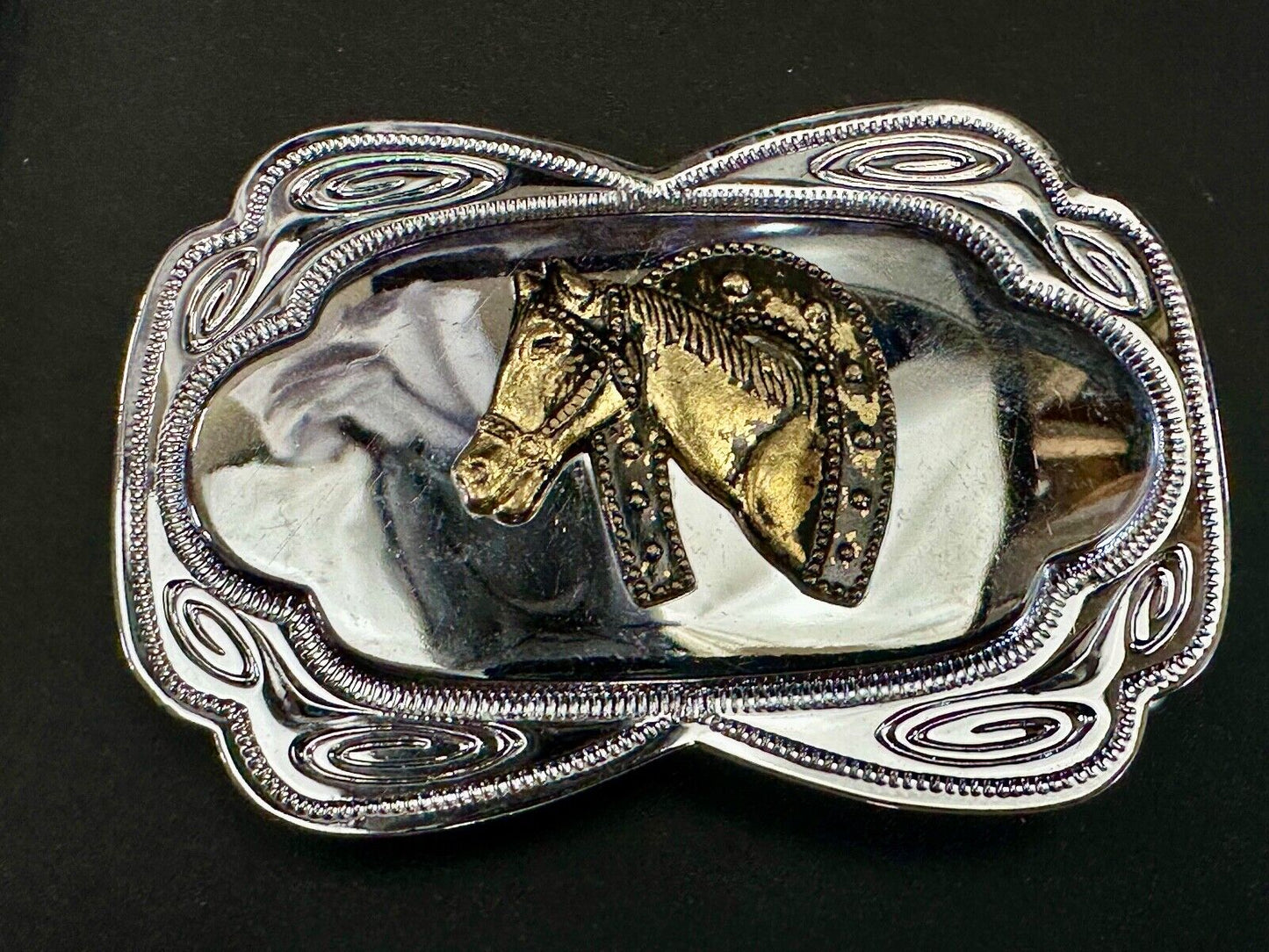 Beautiful Horse head / lucky horseshoe - two tone reflective belt buckle