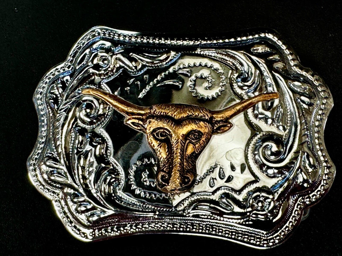 Texas Longhorn Rodeo Steer Bull Vintage Two Tone Western Cowboy's Belt Buckle