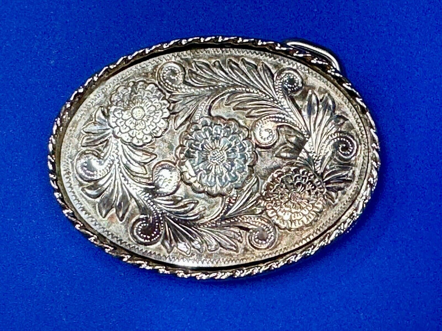 vintage flower leaf design western etched belt buckle marked W