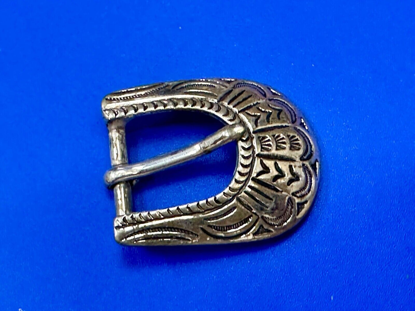 2" wide, silver tone ranger style Replacement Liz Claiborne belt buckle