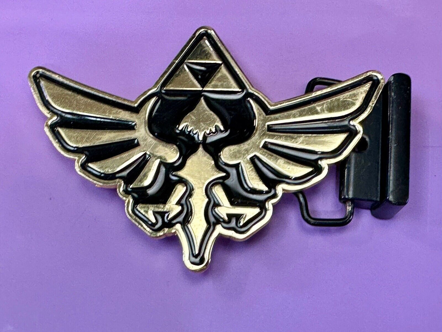 The Legend Of Zelda Black Golden Crest Triforce 2015 Nintendo Belt Buckle Hylian