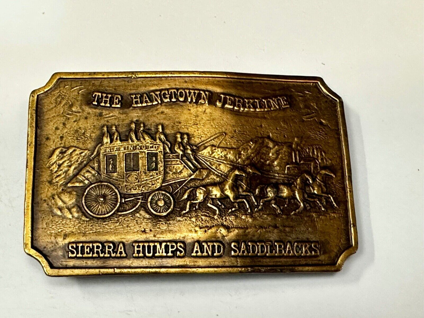 The Hangtown Jerkline Sierra Humps and Saddleback Vintage Bergamot Belt Buckle