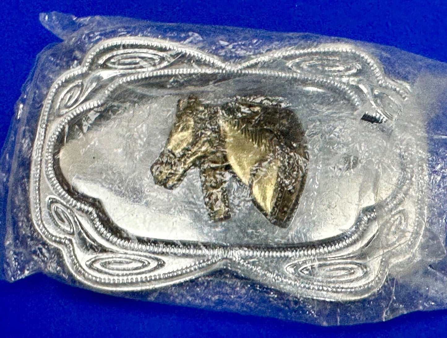 Beautiful NOS Horse head through lucky horseshoe - Two tone belt buckle
