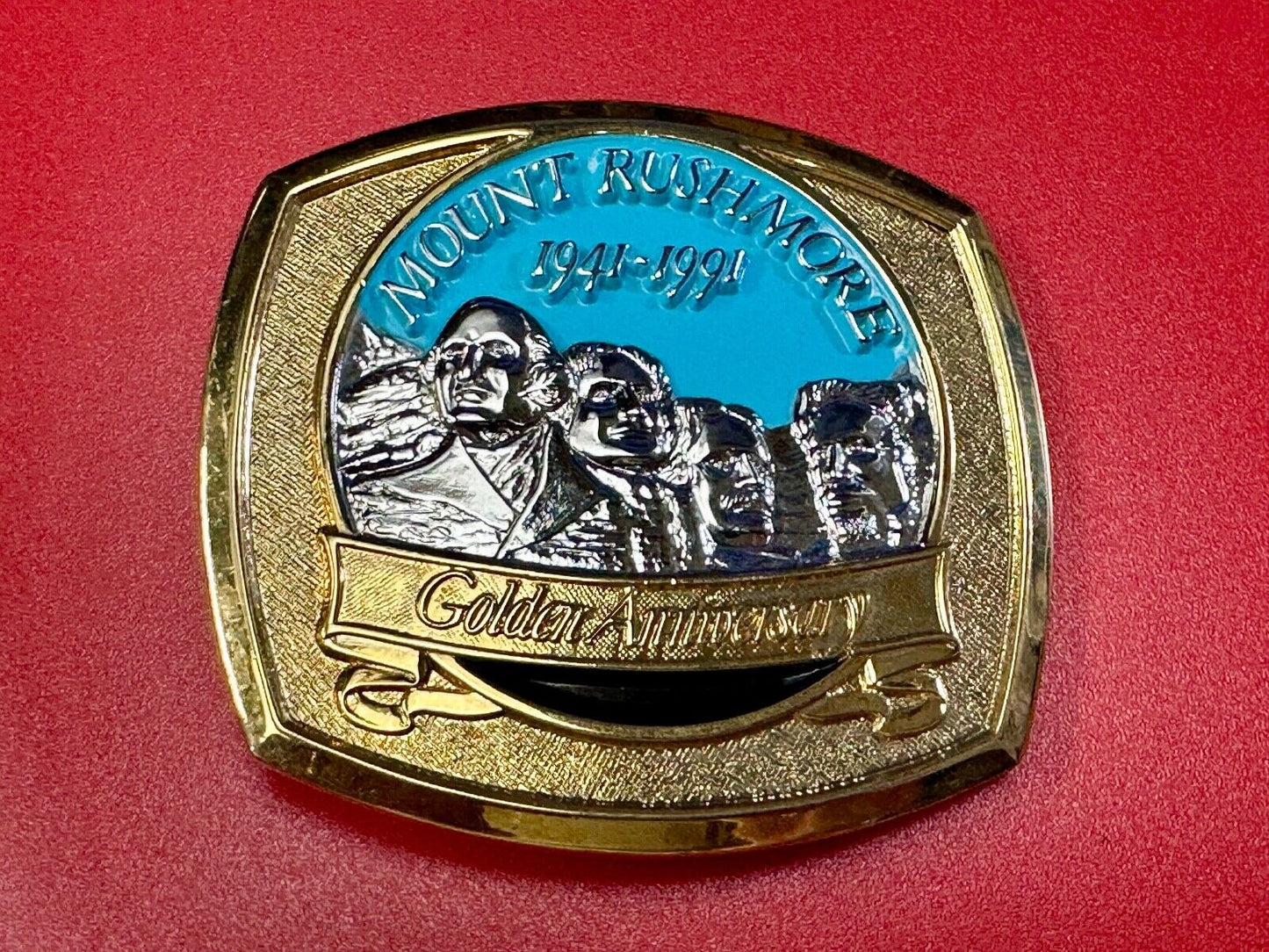 1991 Mount Rushmore 50th Golden Anniversary Limited Edition belt buckle