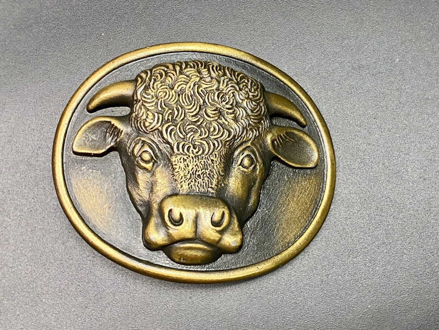 Big Beautiful Cow Head Western Collectable Belt Buckle From Myers-Suzio Signed W