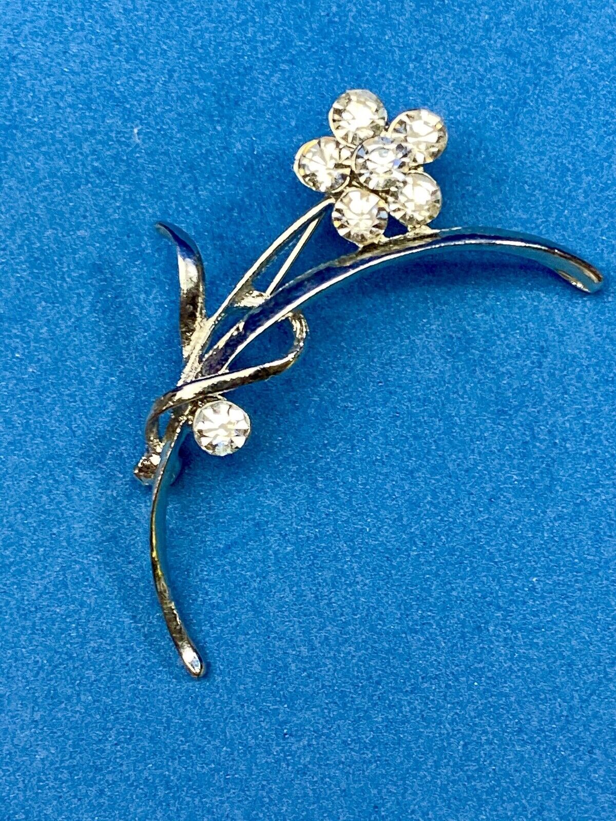 Beautiful Figural Flower With Rhinestone Accents Signed Silver Tone Brooch Pin