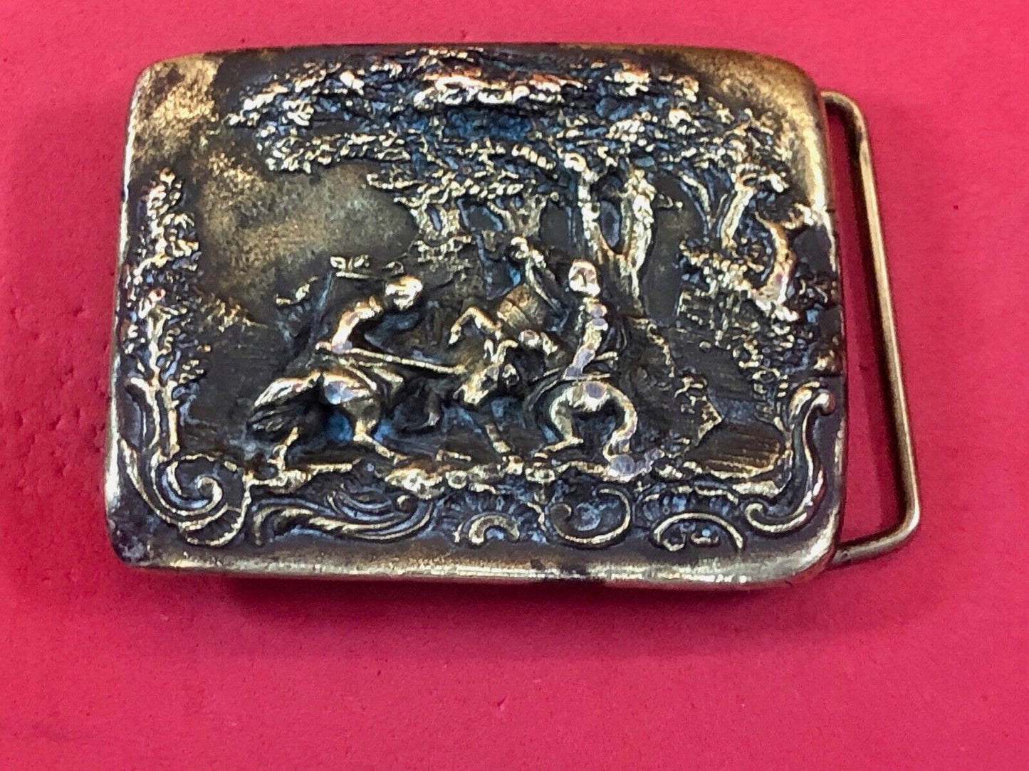 Vintage 1975 Adezy belt buckle - Battle scene? in forrest soldiers people