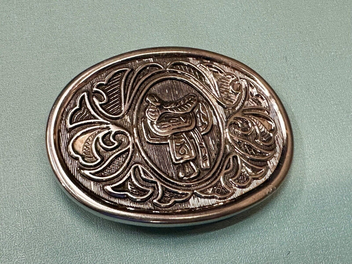 AVON Oval Ornate Vintage Belt Buckle Western Design w/Horse Saddle Silver Tone