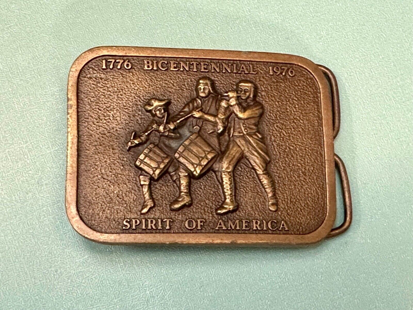Vintage Bicentennial - Spirit of America Patriotic USA bergamot belt buckle