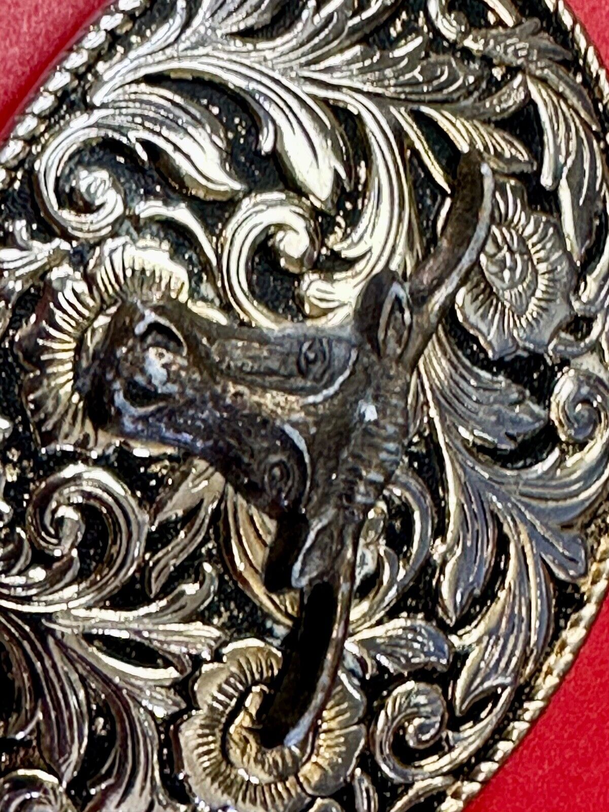 The Longhorn cow steer - cowboys cowgirls western Vintage belt buckle to restore