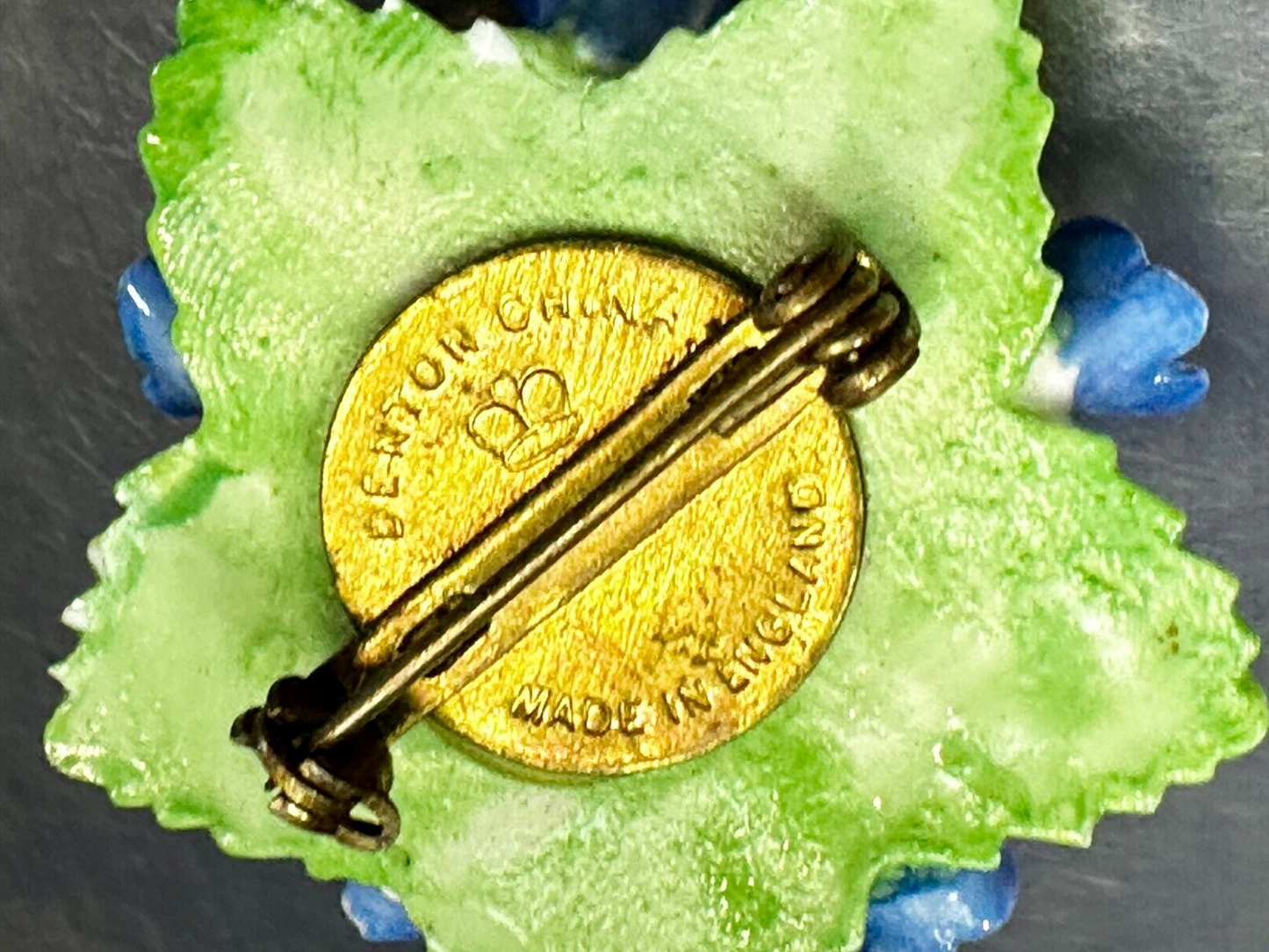 Beautiful Rose Flower Bouquet Brooch Pin Denton China Made in England