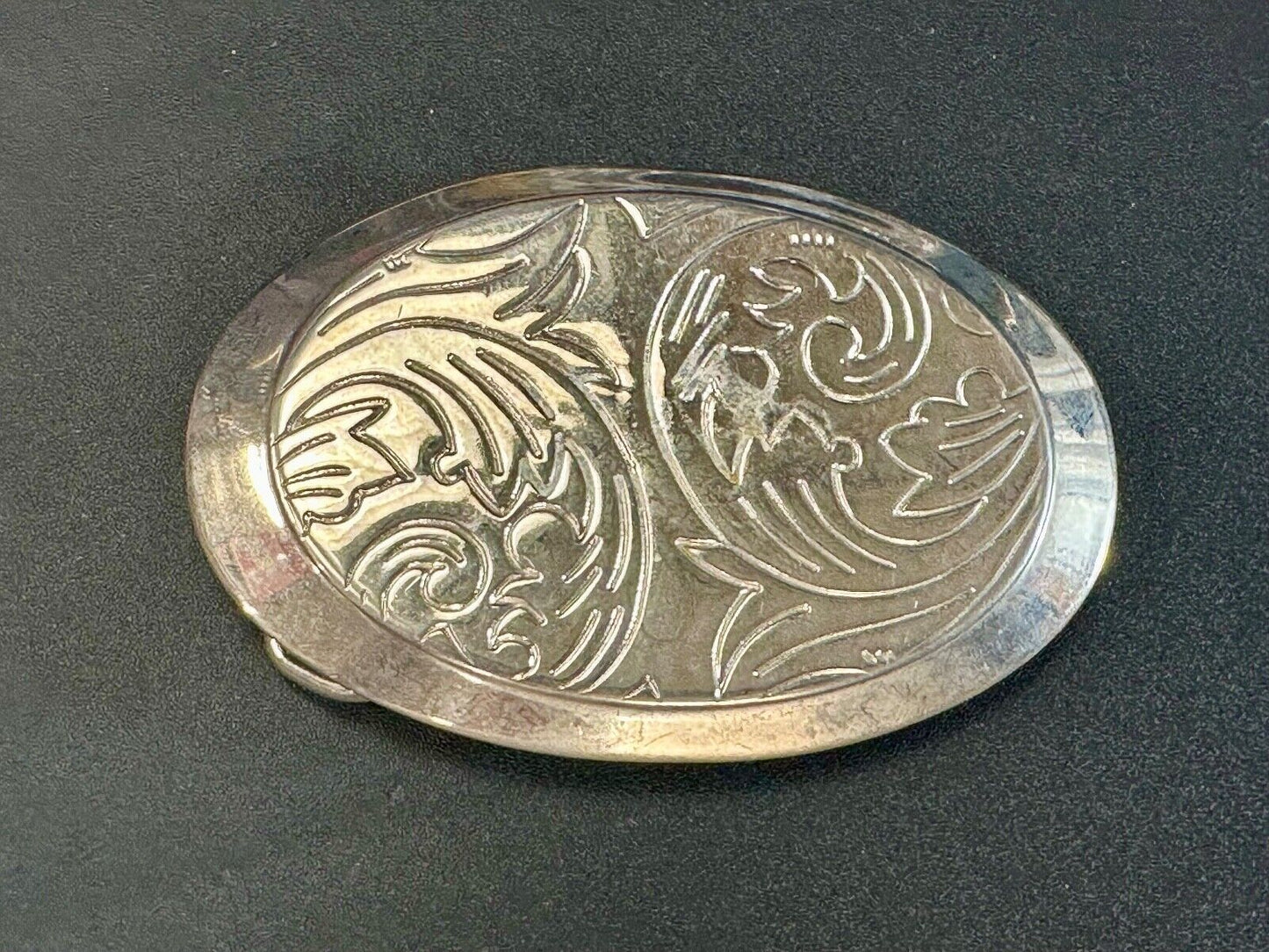 Vintage Engraved vintage western flower swirl design oval belt buckle