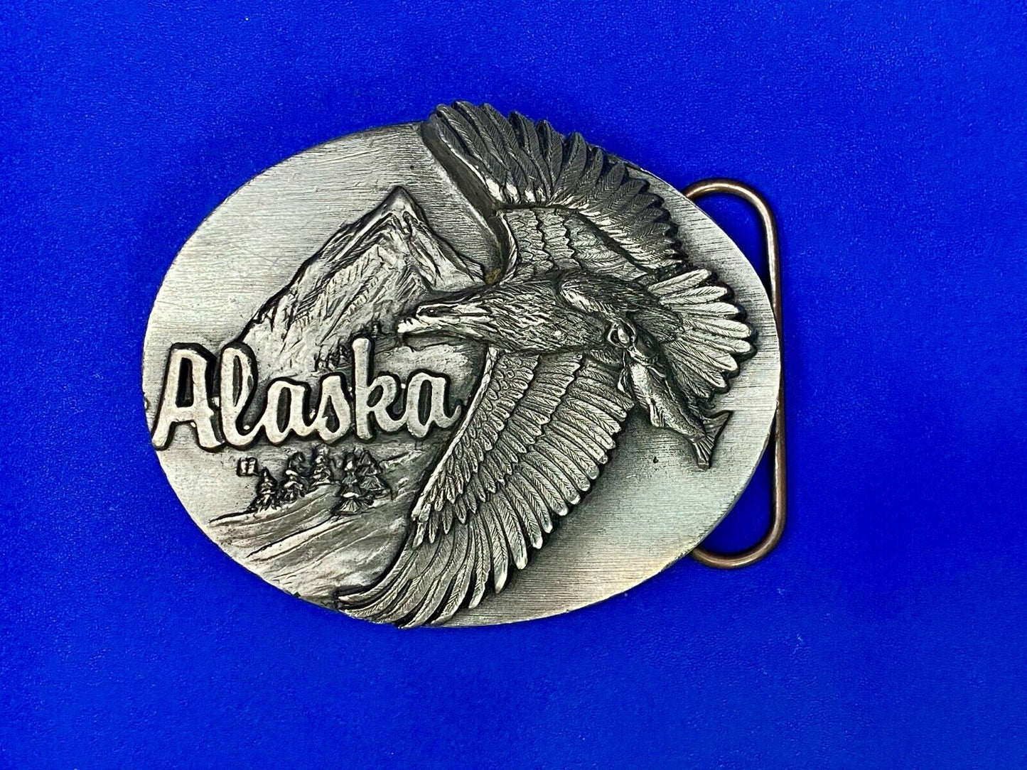 Vintage 1990 Hunting Flying Eagle W Salmon Alaska Belt Buckle