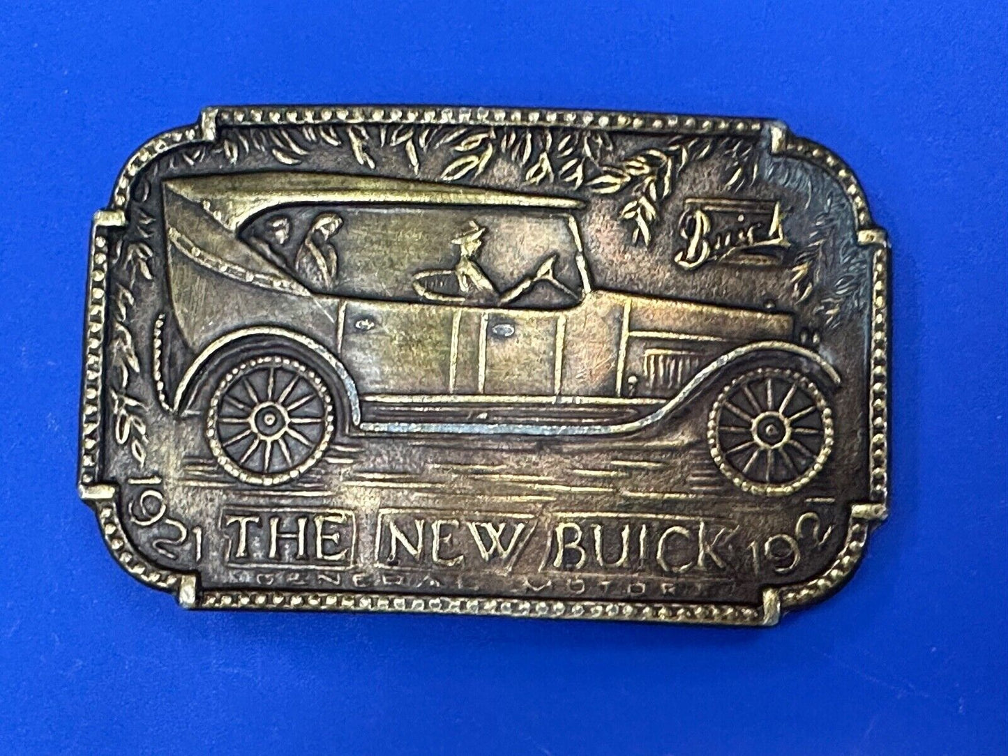 The New Buick vintage belt buckle for auto car truck collectors dealers