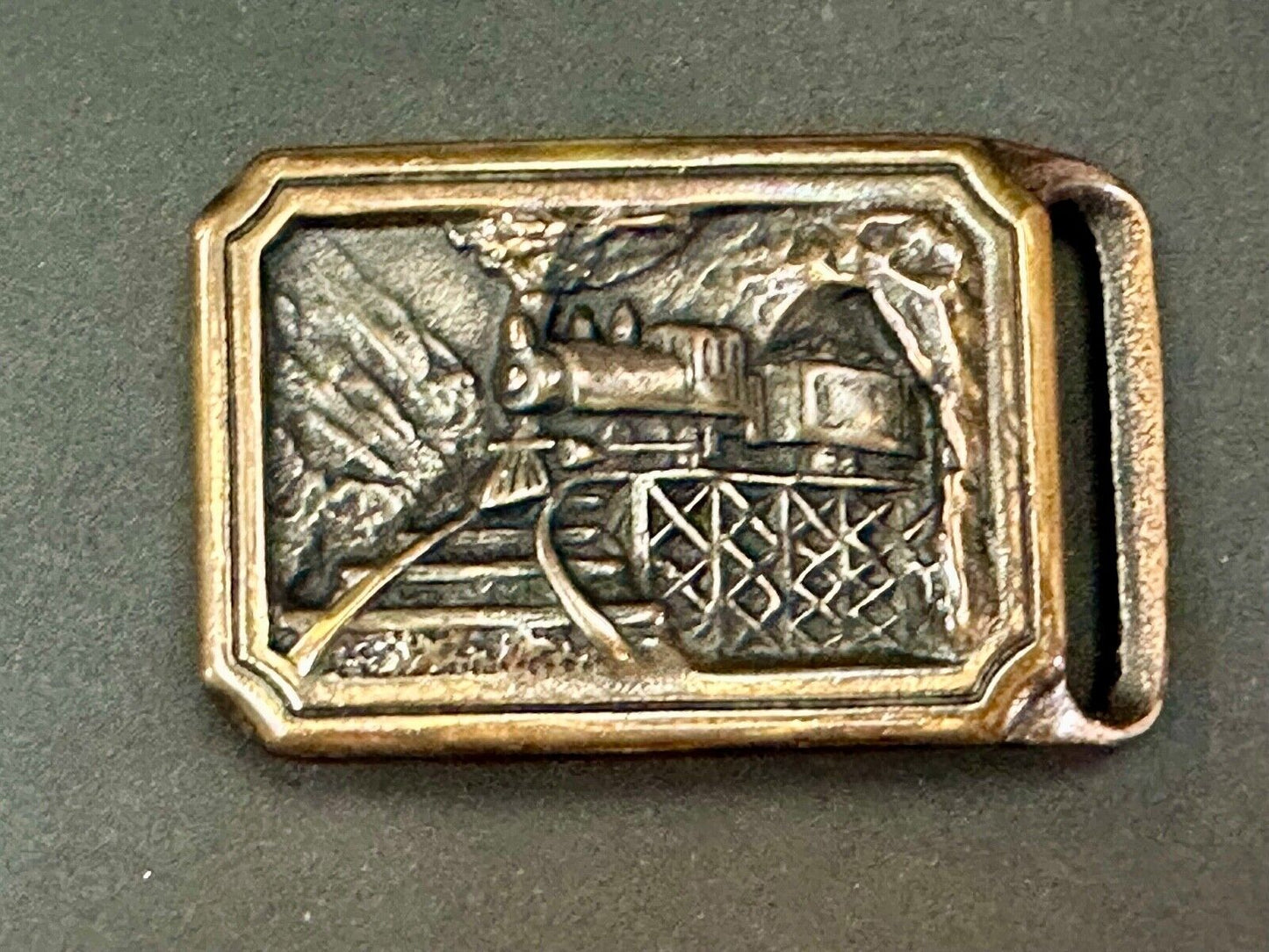 T.E.Express Tech Ether Guild Steam Locomotive Train Railroad vintage belt buckle