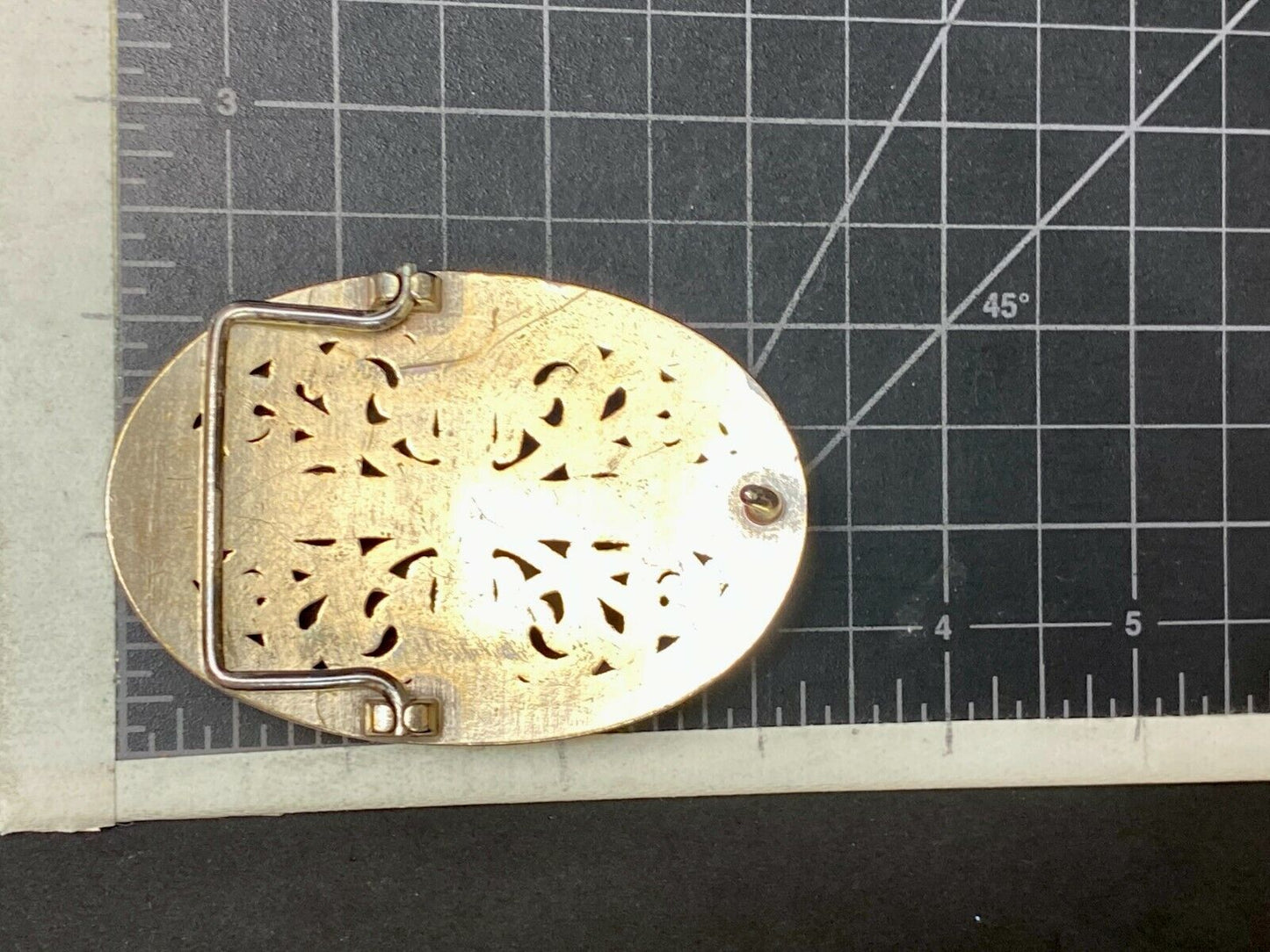 Beautiful Ornate Gold Color Western See Through Oval Belt Buckle