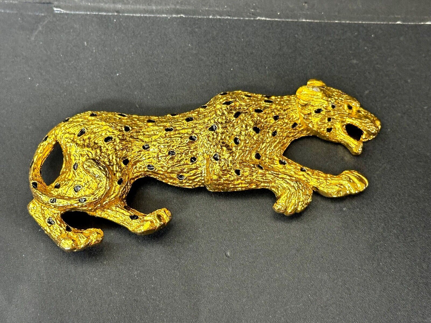 Badger? Leopard - Vintage Animal 6" Wide Gold Tone Vintage Belt Buckle