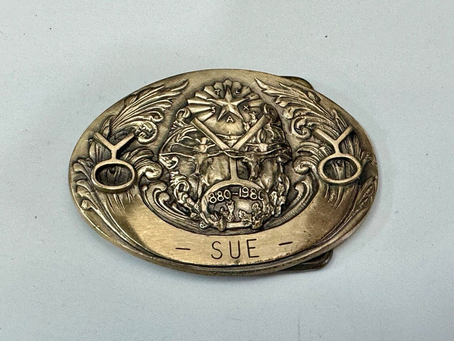 TEXAS NAME SUE 1880 - 1980 100 year celebration star longhorn belt buckle