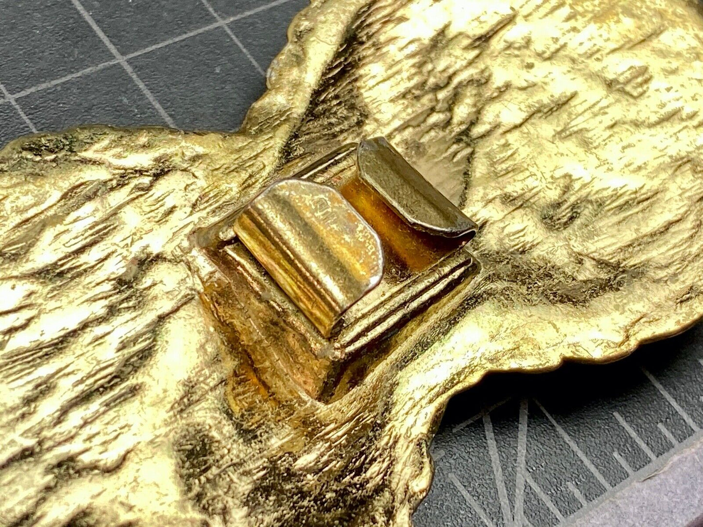Vintage gold tone 4.5" ROPE pattern Scarf shoe purse Belt Buckle Clip