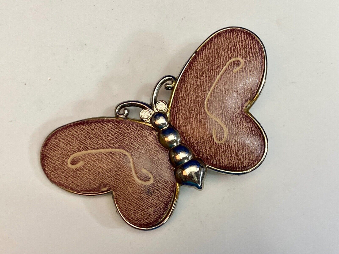 Beautiful large - 4" wide! Cut out figural Butterly, LX3060