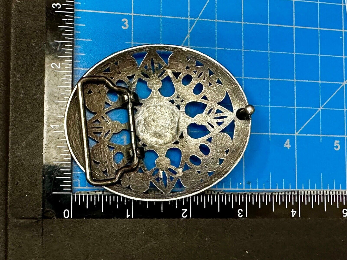 Beautiful Flower Design Rhinestone Accent Open Work Women's Belt Buckle