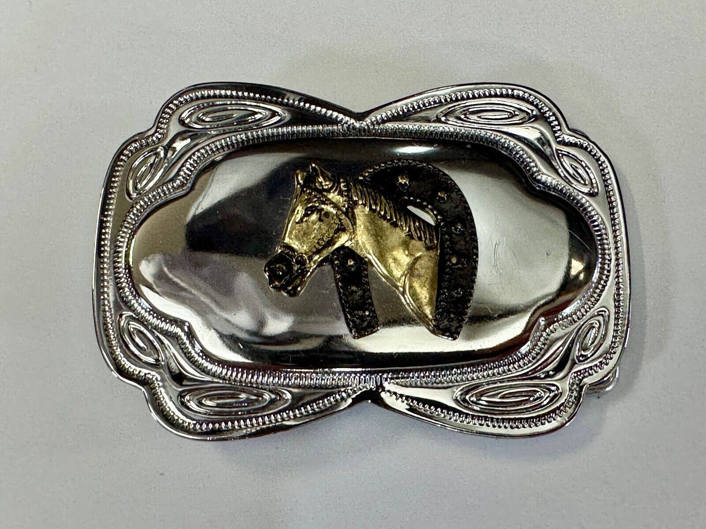 Beautiful NOS Horse head / lucky horseshoe - two tone reflective belt buckle