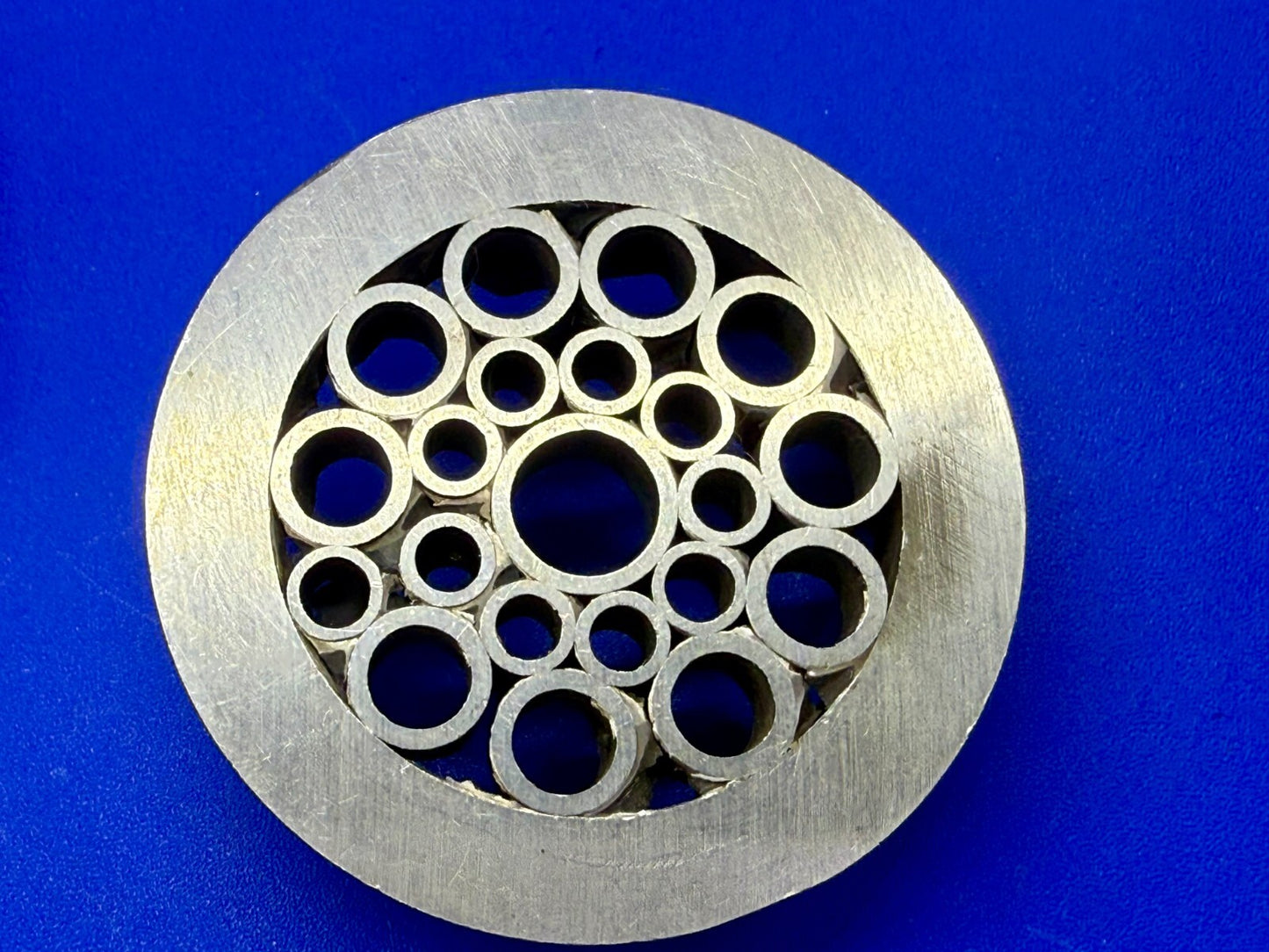 Artisan Welder Art Abstract Open Work Circles Round Silver Color Belt Buckle
