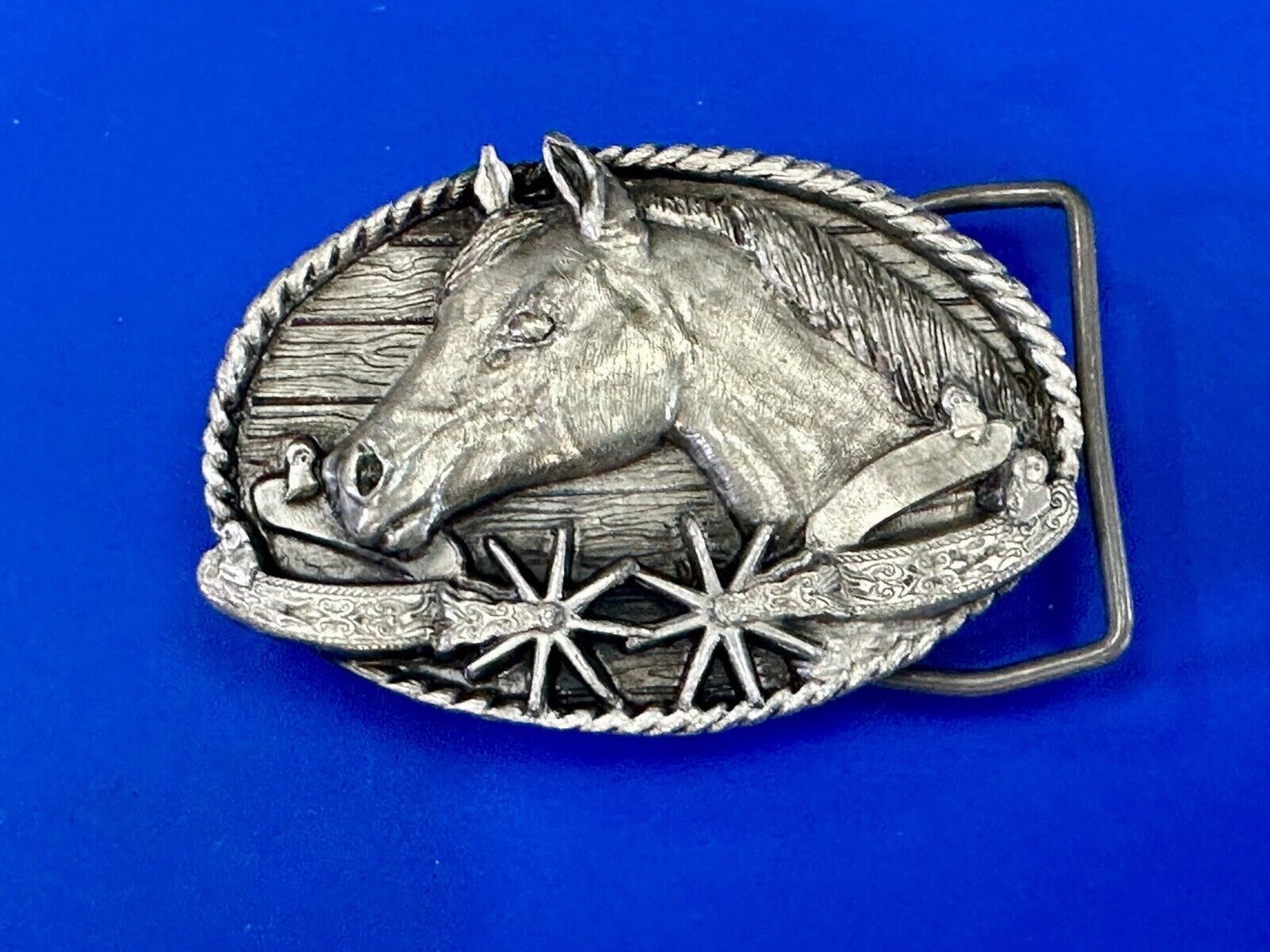 Vintage 1983 Cowboys Horse Lovers spurs siskiyou RARE belt buckle