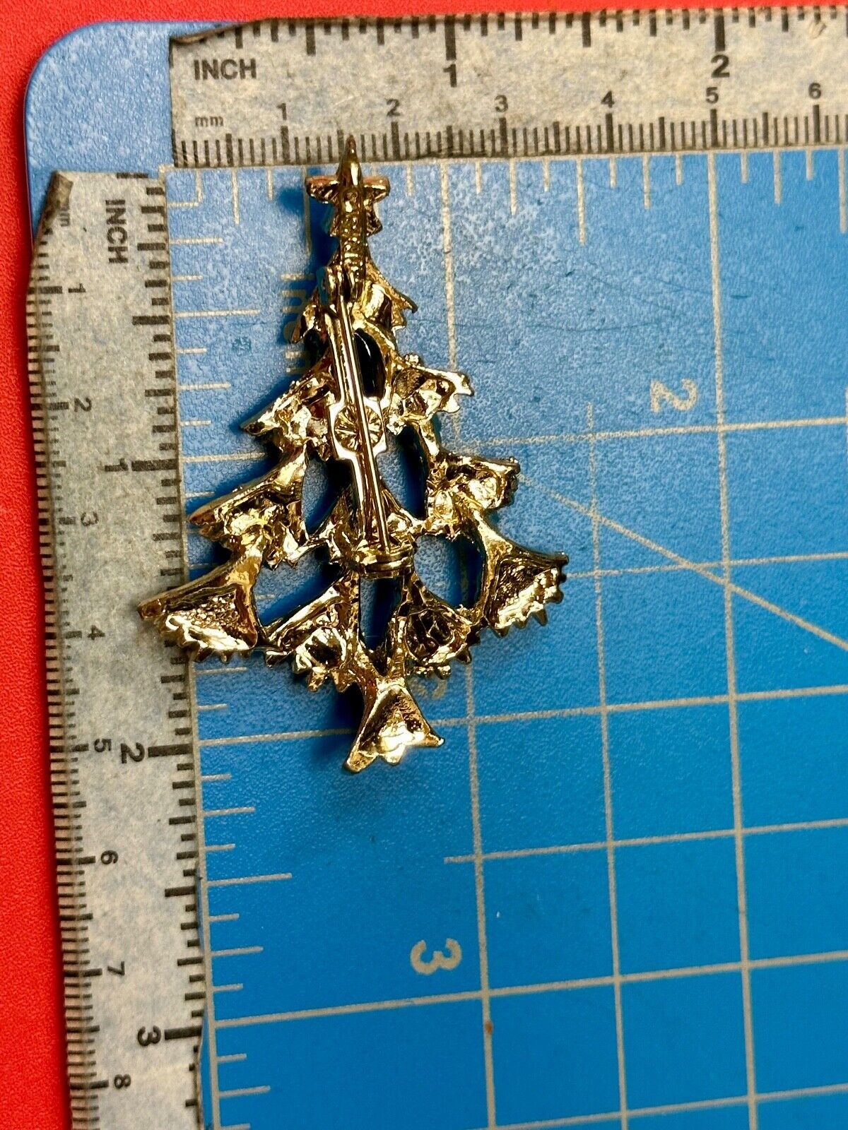 Vintage Christmas Tree & Ornaments Gold Tone Red Green Holiday Brooch Pin
