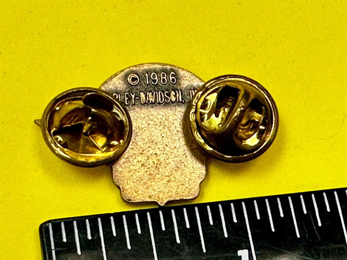 2001 Ladies of Harley Davidson Owners Group HOG Pin for Jacket or Vest