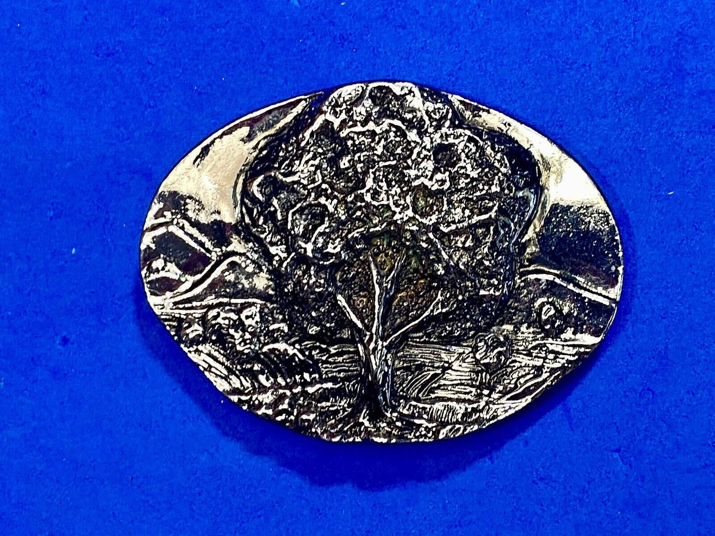 Beautiful Tree. Amazing Detail! Silver Color Scarf Tie Clip